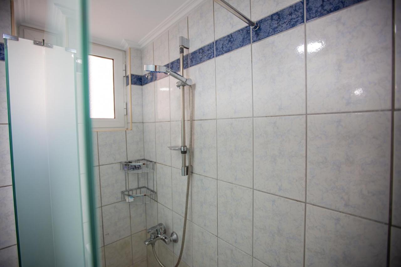 Poly'S Charming Home - City Center & Near The Beach 2Bedroom Apartment Nafpaktos Exteriör bild