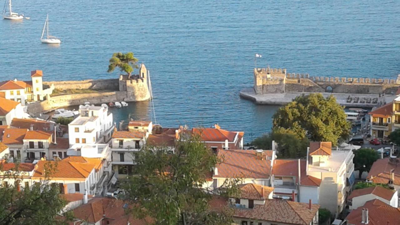 Poly'S Charming Home - City Center & Near The Beach 2Bedroom Apartment Nafpaktos Exteriör bild